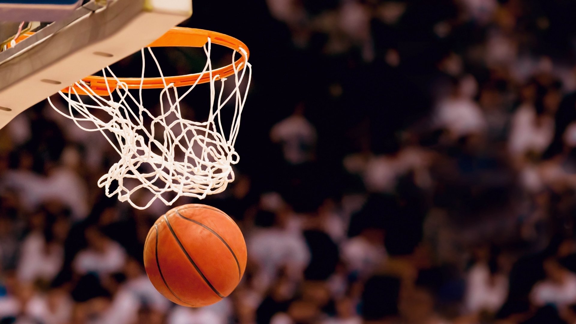 华体会官方平台下载-加时绝境，快船用一球定乾坤，NBA季后赛前哨战，谁才是真正的硬仗之王？